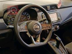 نيسان فيرسا